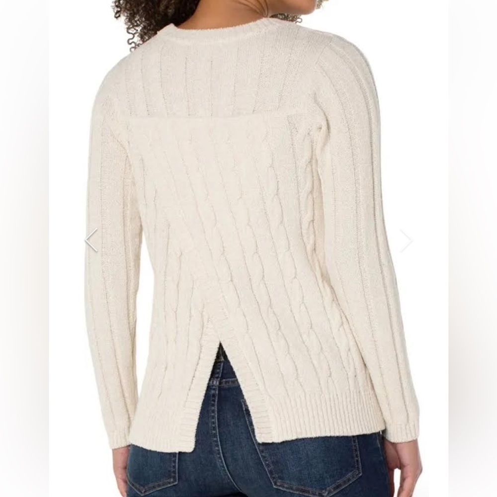 Liverpool White Sand Cable Knit Sweater A split back crossover back opening EUC